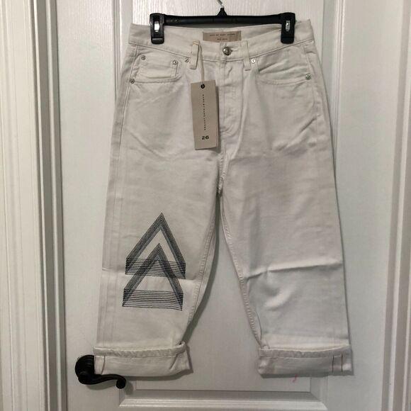 Marc Jacobs Womens Big Jean 26 White Capri Denim Embroidered‎ Cropped NWT - Picture 1 of 8